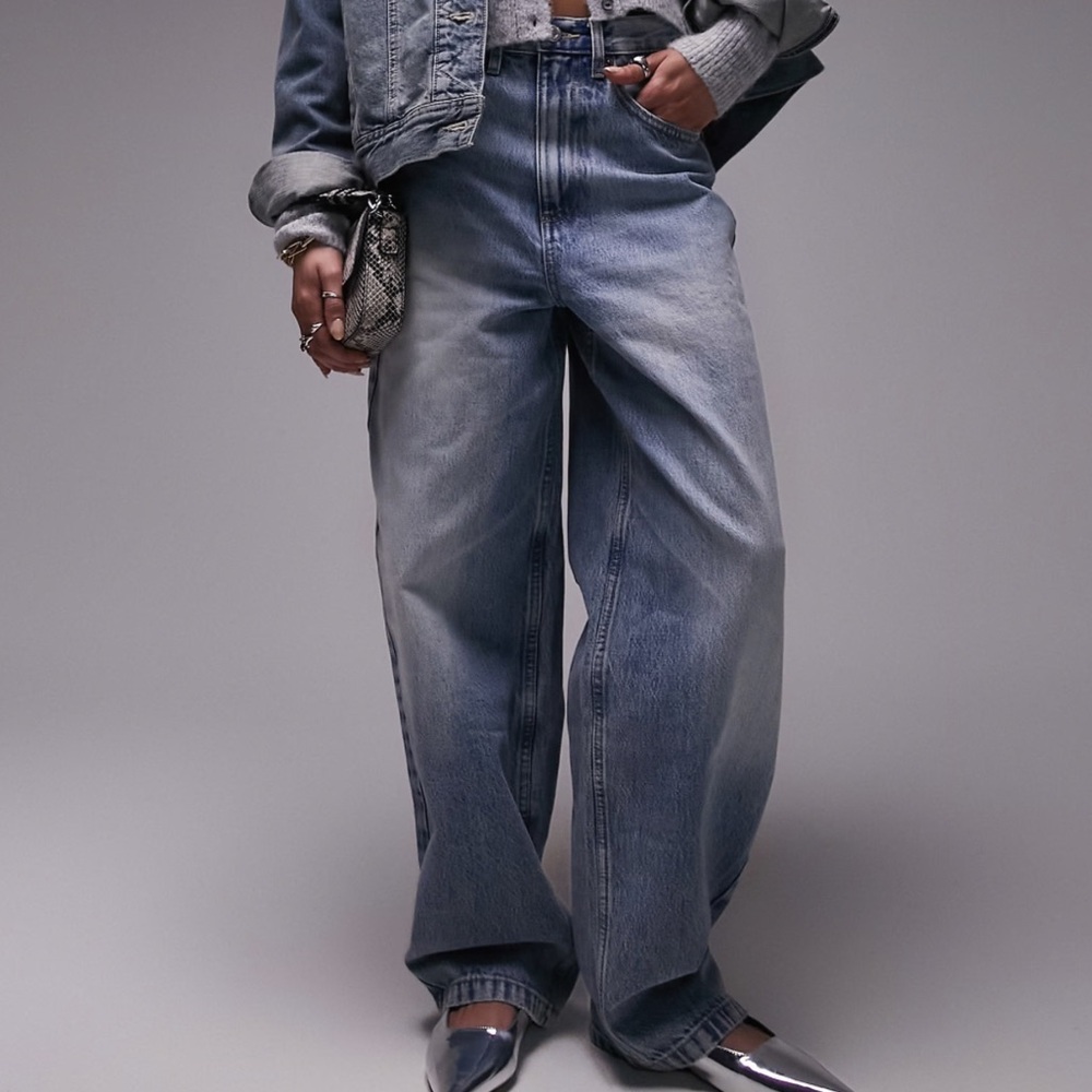 Topshop Baggy high rise jean in faded blue